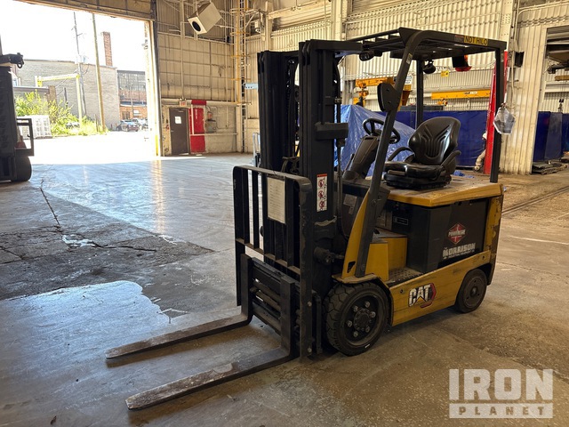 2021 Cat EC25LN2 4400 lb Electric Forklift
