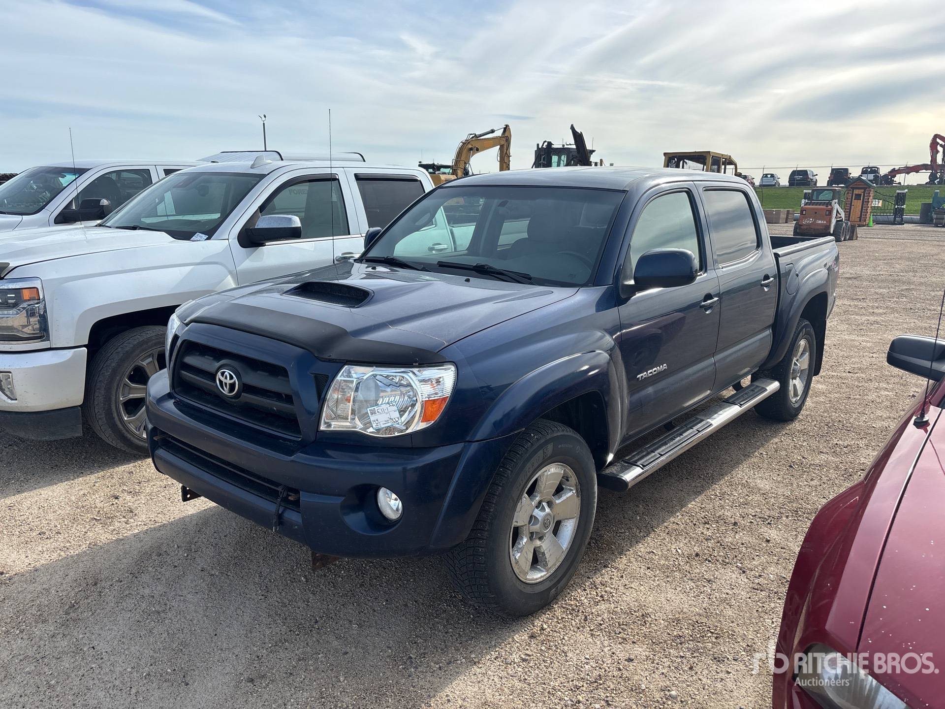 2005 Toyota Tacoma SR5 4x4 Crew Cab Pickup
