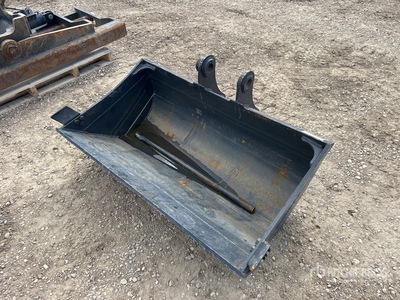 48 in Cleanup Godet de pelleteuse