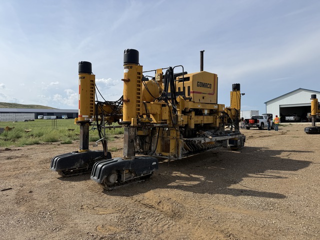 2006 Gomaco Commander III Slip Form Paver