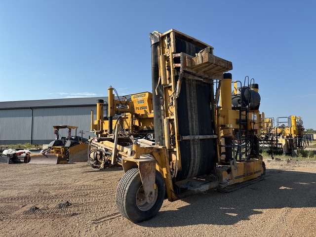 2004 Gomaco PS2600 Concrete Placer