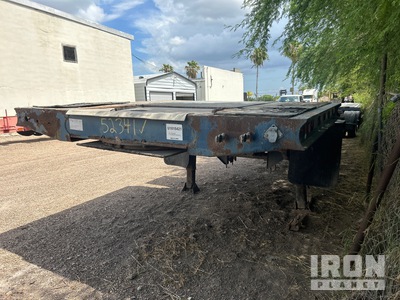 2008 K-Line 45000 lb  مقطورة لنقل أجزاء أبراج وأشرعة الرياح