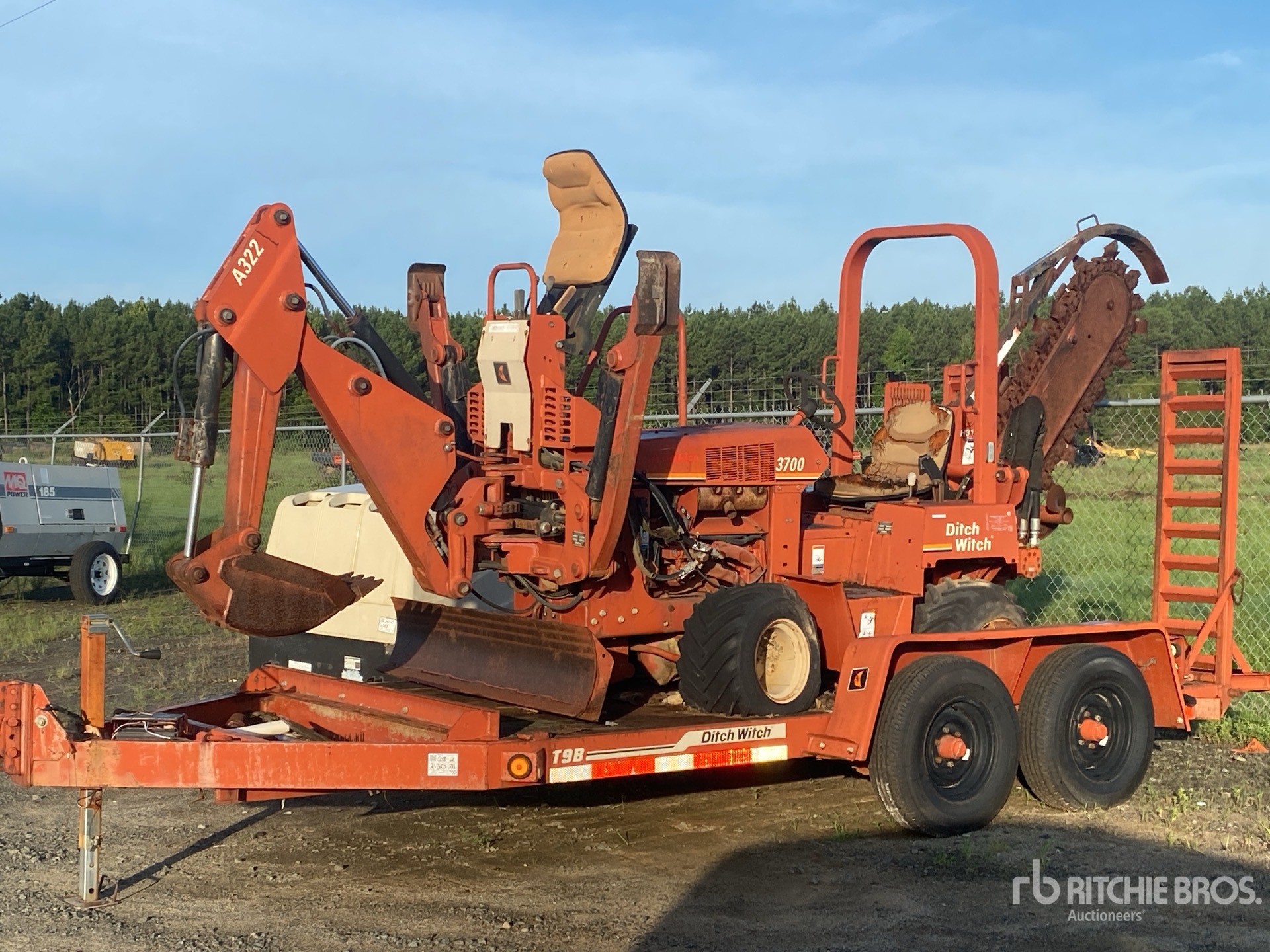 2003 Ditch Witch 3700DD Trencher