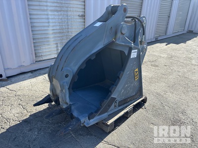 Attach2 MGB200 38 in Q/C Excavator Grapple (Unused)