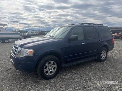 2010 Ford Expedition XLT 4x4 SUV