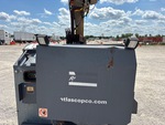 General Appearance with Exterior Lights