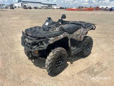 2014 Bombardier OutLander XT 4x4 ATV