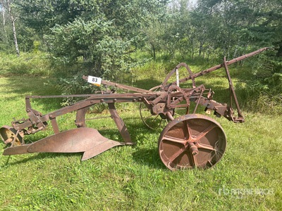 1 Bottom Antique Breaking Plow