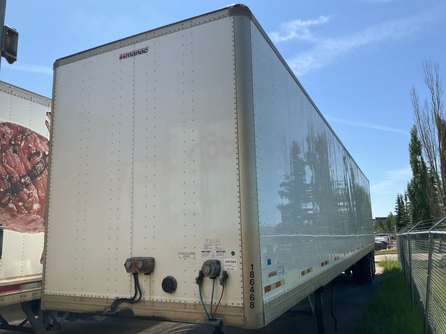 2018 Manac x 102 in Sliding T/A Van Trailer