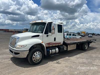 2018 International 4300 4x2 Extended Cab Tilt Tray Truck