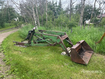 John Deere 46A Loader & 5 Ft Bucket