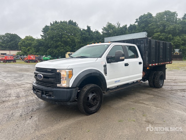 2017 Ford F-450 XL 4x2 Crew Cab Dump Truck
