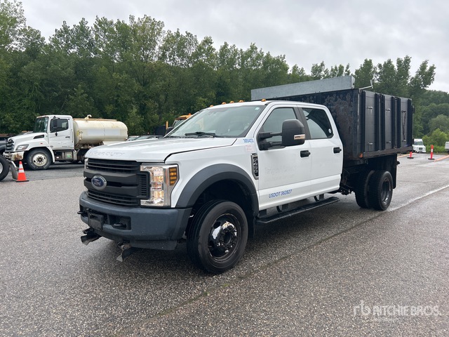 2018 Ford F-450 XL 4x2 Crew Cab Dump Truck