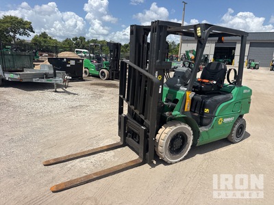 2016 Mitsubishi FG25N 4600 lb Pneumatic Tire Forklift