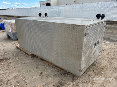 4 ft x 8 ft Aluminum Service/Welding Tool Box