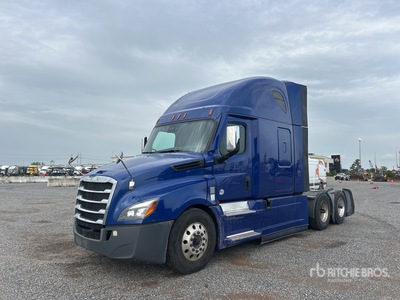 2022 Freightliner Cascadia 126 6x4 T/A Sleeper Truck Tractor