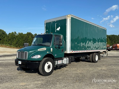 2019 Freightliner M2 106 4x2 Camion fourgon
