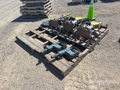 Quantity of (8) Bosch Demolition breakers and hammer drills