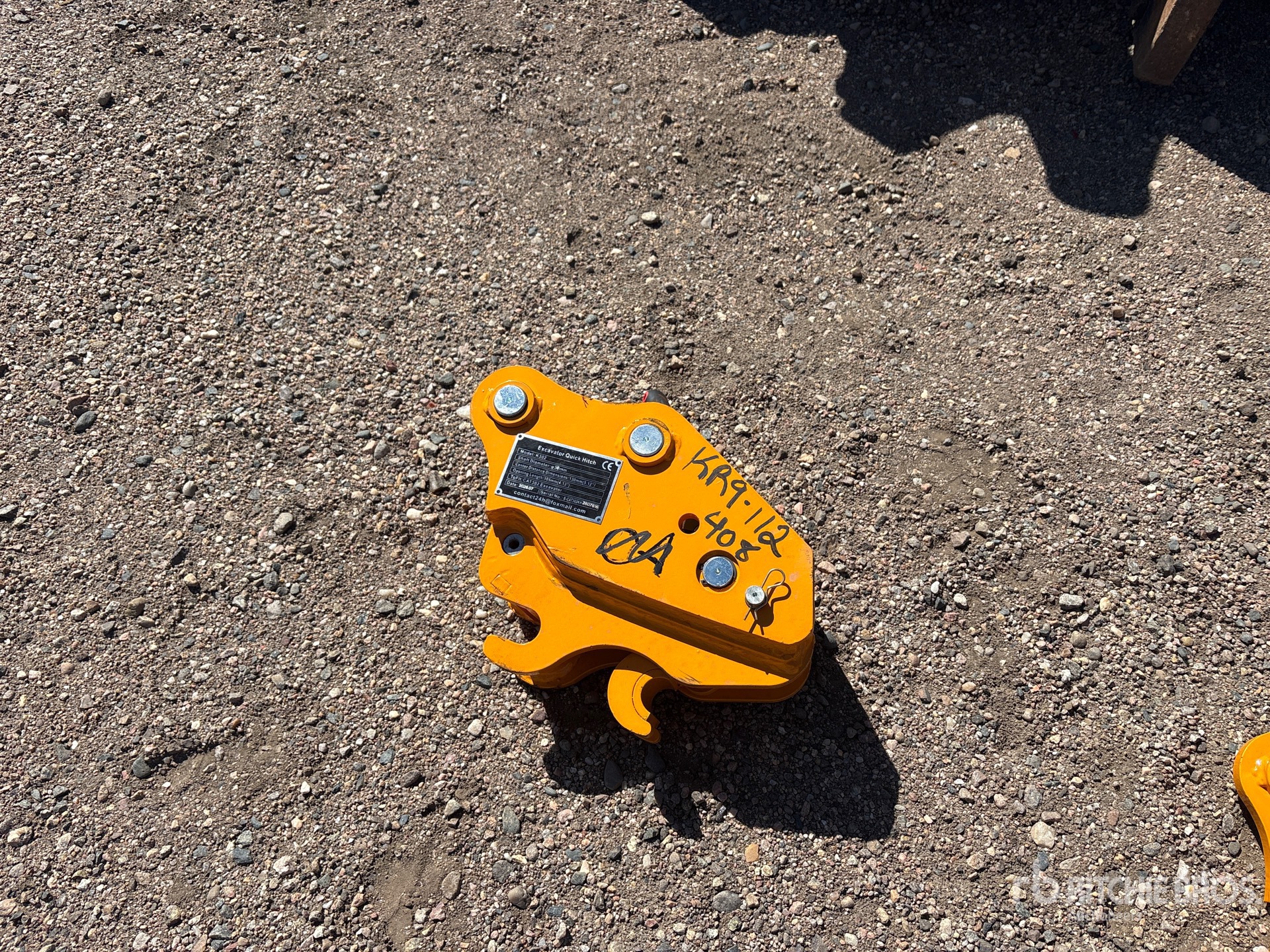 2026 GIYI GY-K302 6 in Attacco rapido per escavatore - Fits Cat 302 (Unused)