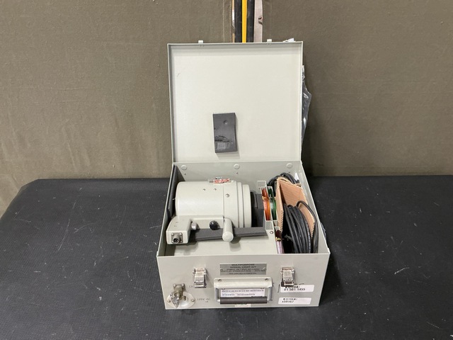 Carlisle & Finch SYMBOL 106.1 Signal Light Kit