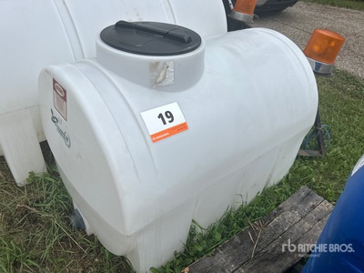 Flexahopper 225 gal Poly Water Tank