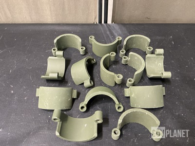 (13) Oshkosh 3471714 Special Shaped Spacers
