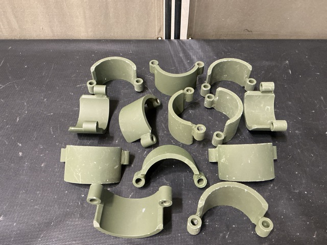 (13) Oshkosh 3471714 Special Shaped Spacers