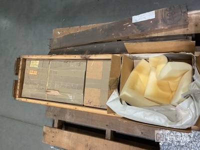 LD616699-11 Rotating End Assembly