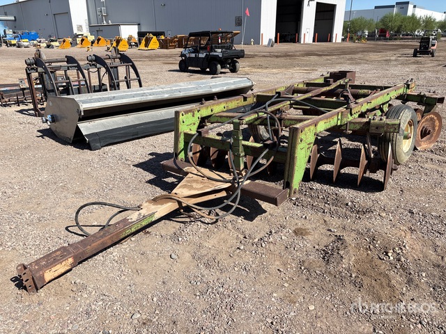 102 in Pull behind Offset Breaking Disc