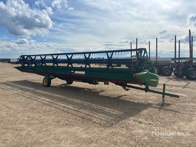 John Deere 936D 36 ft Draper Tête de moissonneuse/batteuse