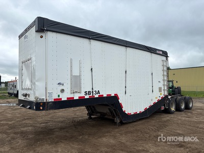 Fericar 28 ft x 102 in Tri/A Lead Chip Trailer