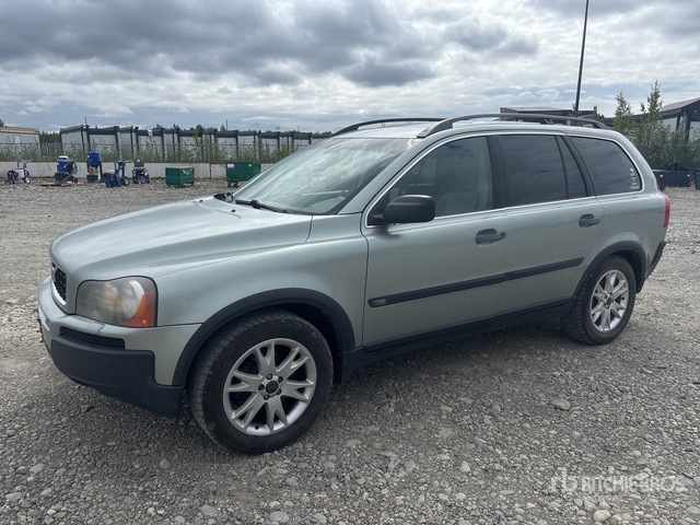 2004 Volvo XC90 AWD SUV