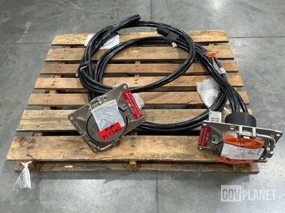 (2) Crouse-Hinds X8999-31 Electrical Cable Assembly-Switches