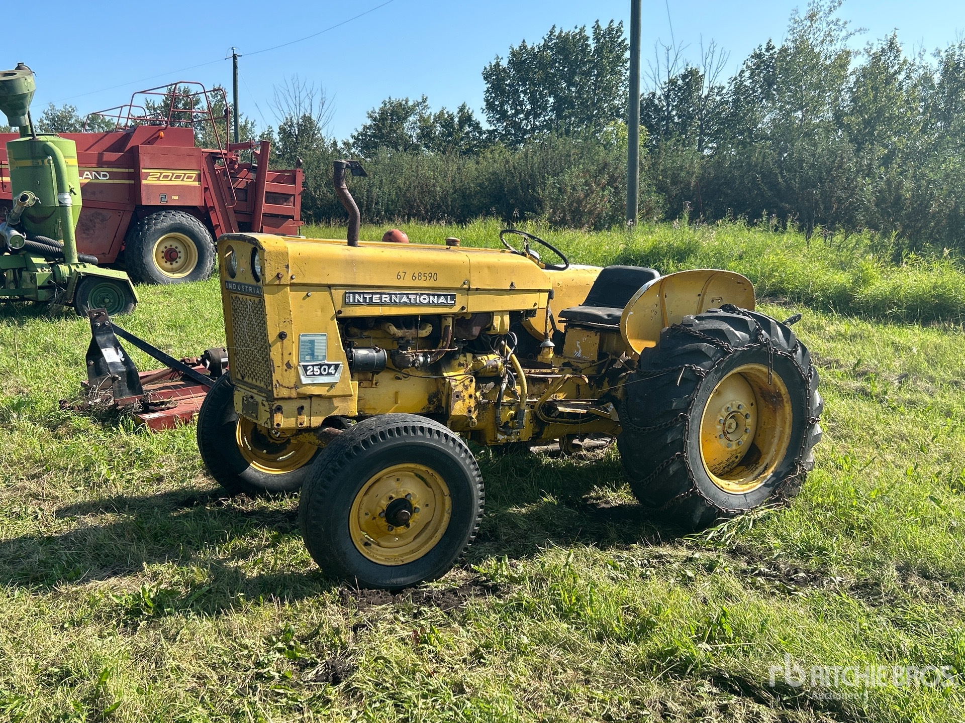1967 International 2504 2WD Tractor