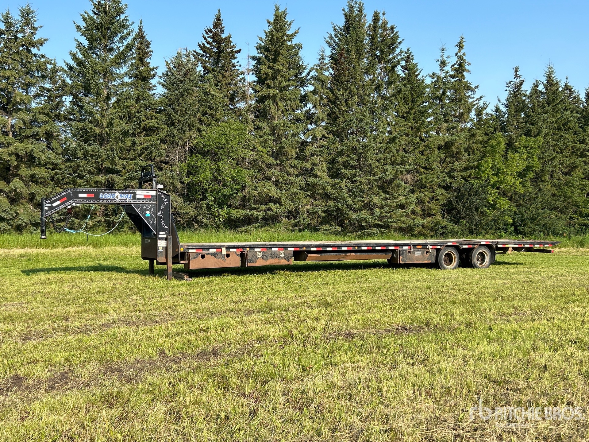 Load Max 40 ft T/A Gooseneck Equipment Trailer
