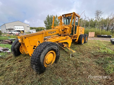 1985 John Deere 772 A-H AWD Motor Grader