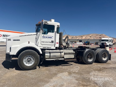 Kenworth T800 6x4 Heavy Haul T/A Day Cab Truck Tractor