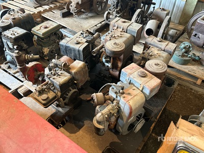 Quantity of Engines Pièces divers