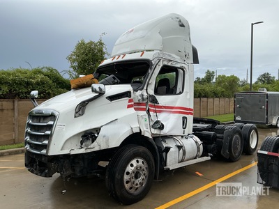 2022 Freightliner Cascadia 116 6x4 T/A Day Cab Truck Tractor