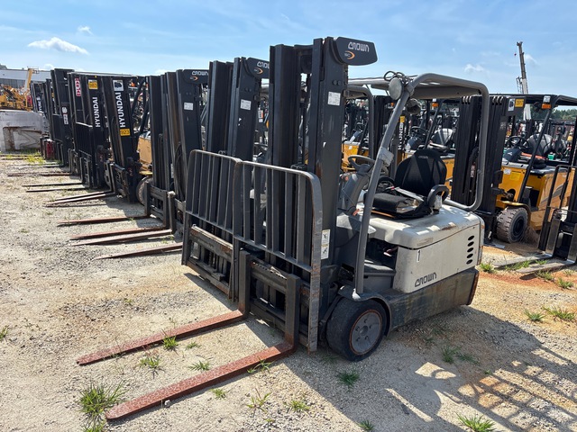 2019 Crown SC5245-40 4000 lb Electric Forklift