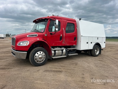 2020 Freightliner M2 106 4x2 Crew Cab Camión Utilitario