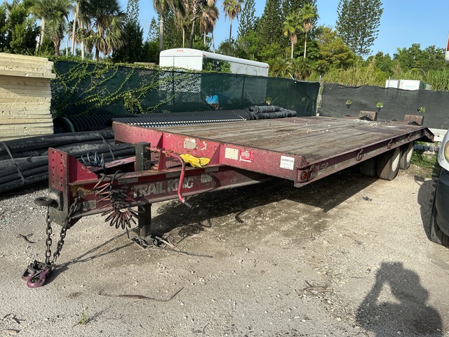 2005 Trail King 26 ft T/A Equipment Trailer