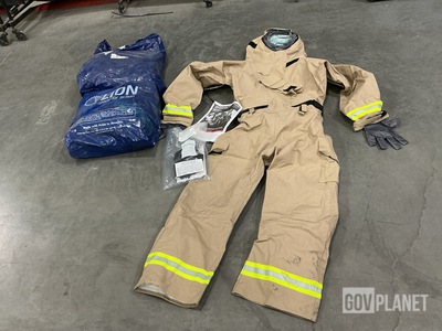 (56) Lion Apparel CMTM20AV 10 Hazmat Chemical Protective Suits