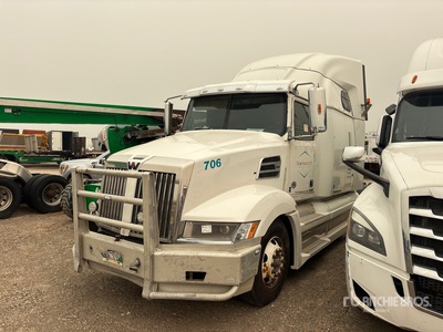 2021 Western Star W5700XE 6x4 Cabeza Tractora Cabina Dormitorio