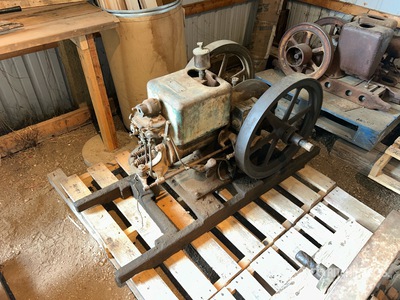Stationary Engine