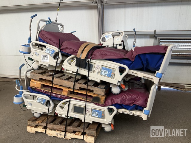 (4) Hill-Rom Hospital Beds