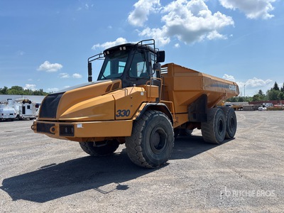 2005 Case 330 Knickgelenkter Muldenkipper