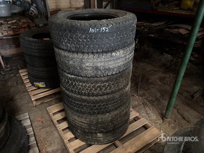 Quantity of (6) 235/80R17 Pneus