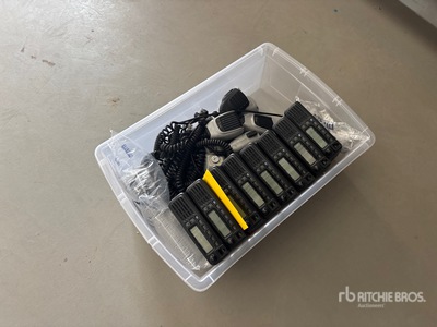 Quantity of (8) Icom IC-F5061 VHF 50 Watt أجهزة الراديو