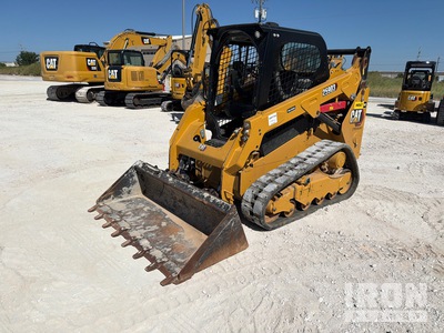 2023 Cat 259D3 Two-Speed を見 Compact Track Loader